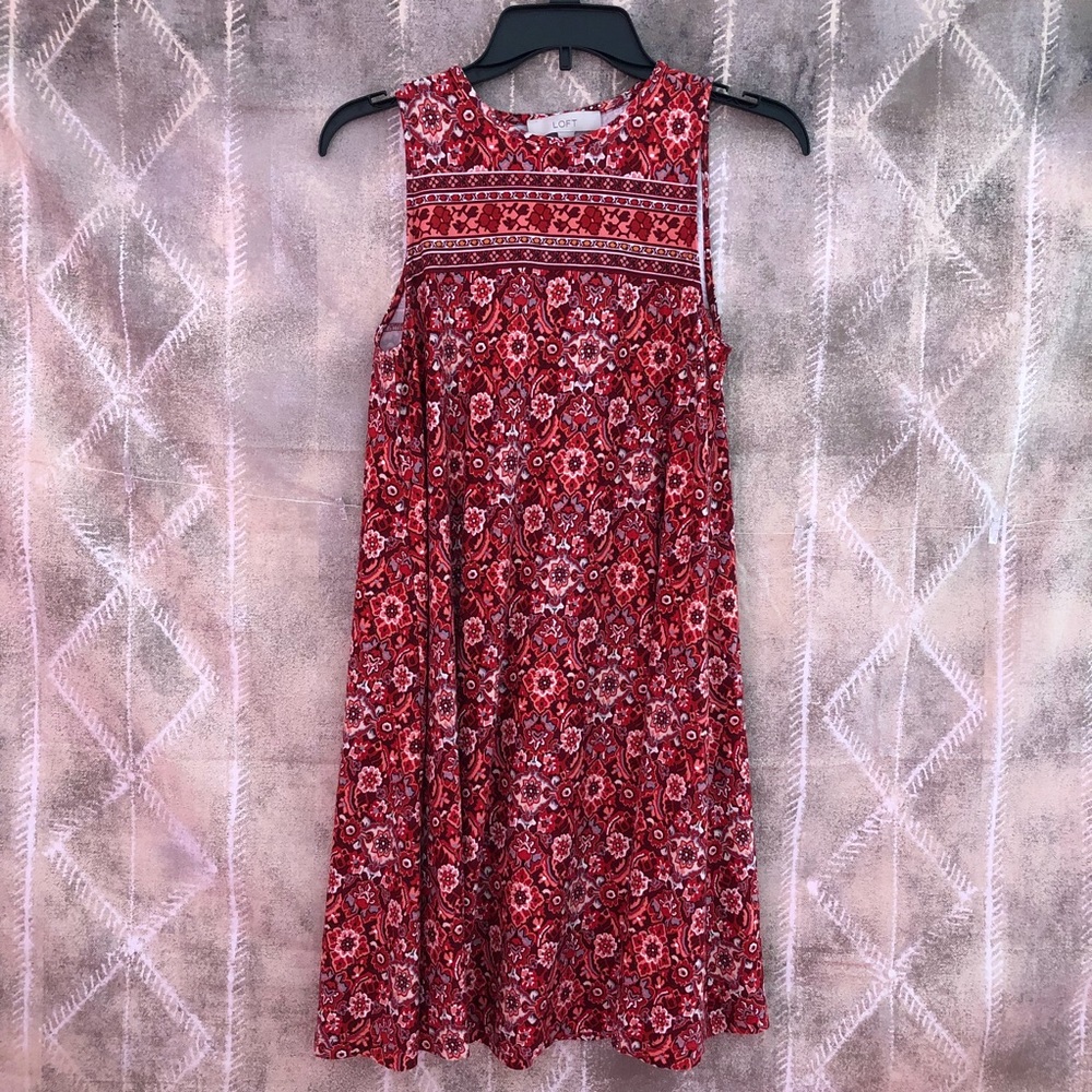 ANN TAYLOR LOFT Patterned Shift Dress